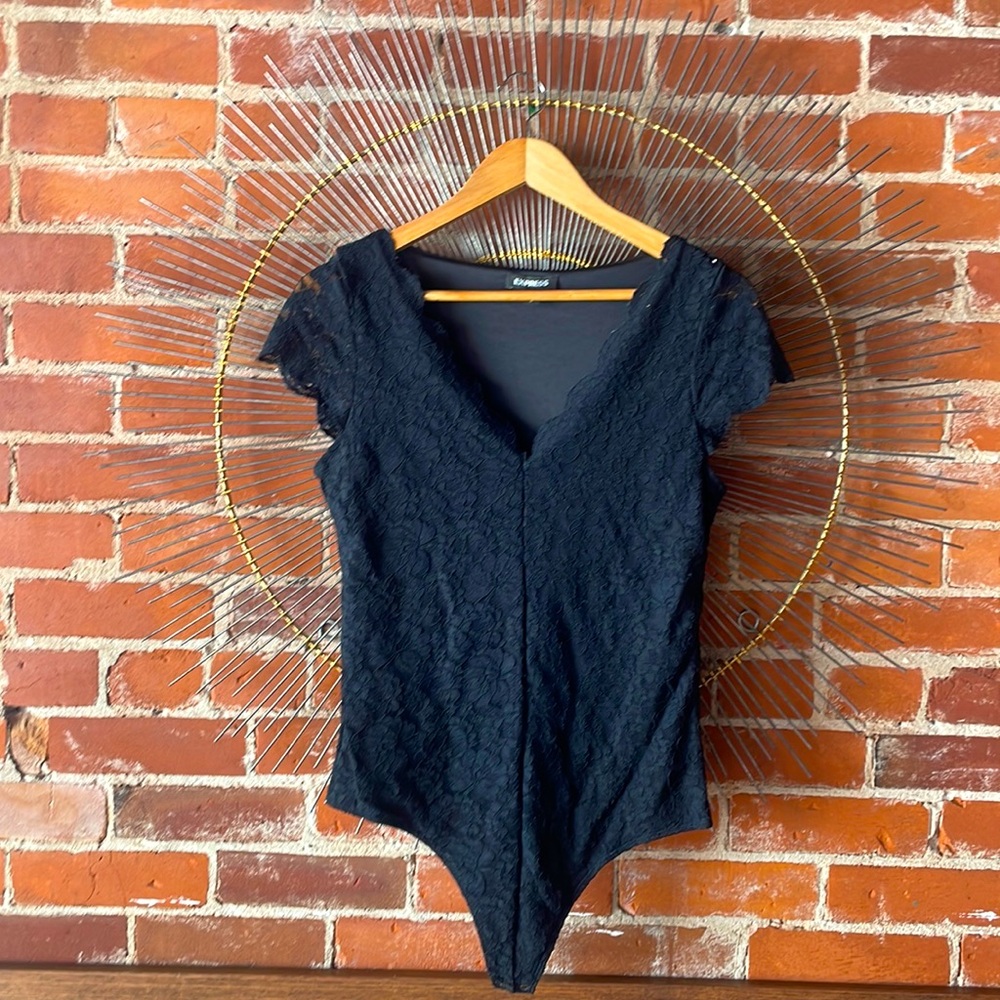Black lace short sleeved bodysuit